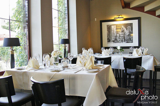 & Café Herzogliche Dampfwäescherei